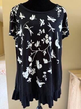 Talbots Black Short-Sleeve Floral & Butterfly Knit Top Women’s 1X petite